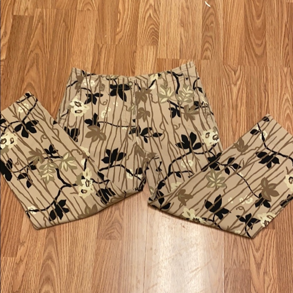 CAMBRIDGE COMPANY Capris Brown